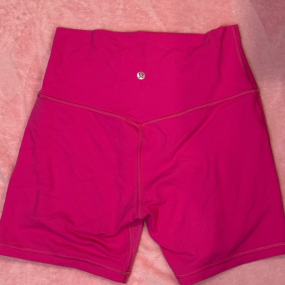 Lululemon Wunder Train Shorts